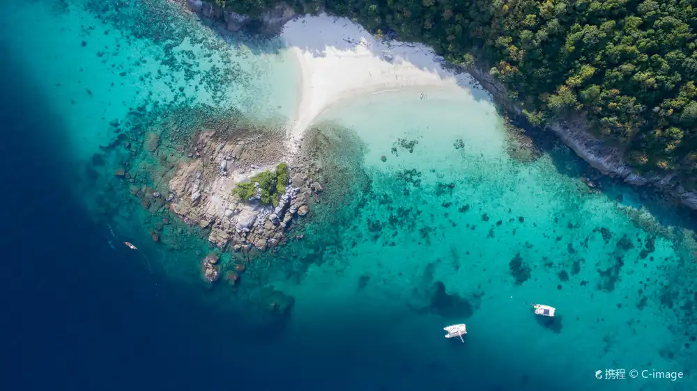 Hotel in zona Racha Noi Island
