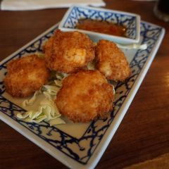 Thai House User Photo