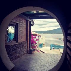 The Lakeside User Photo
