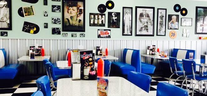 Boomarang Diner