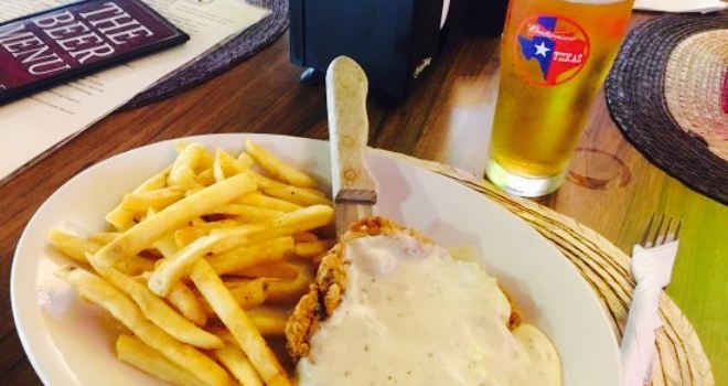 Green Jay Bar and Grill