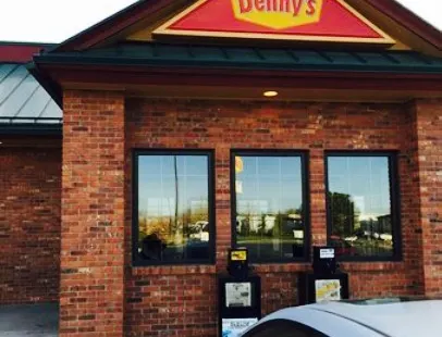 Denny's (Overland Ave)