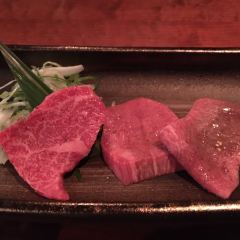 Yoroniku User Photo