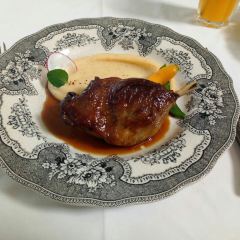 La Villa French Restaurant User Photo