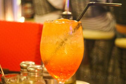 Aplaya the Beach Bar & Italian Food