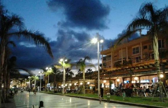 羅薩雷達裸體主義者別墅 - 限成人入住