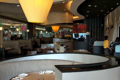 必胜客(青年路店)