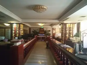 名人城堡(民主路店)