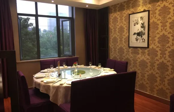 中誠美食府(丹桂路店)