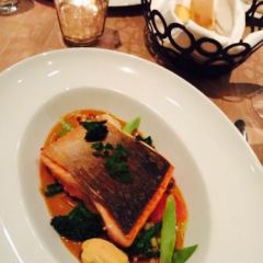 Boulevard Kitchen & Oyster Bar User Photo
