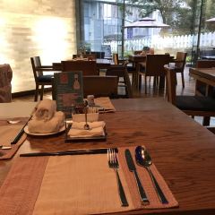 Café Yum User Photo