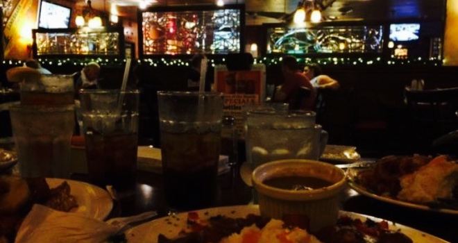 Wolfs Head Restaurant & Bar