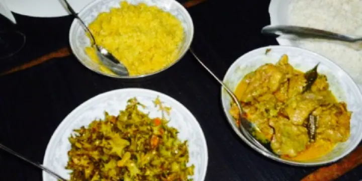 Devi Tourist Home Dining Room