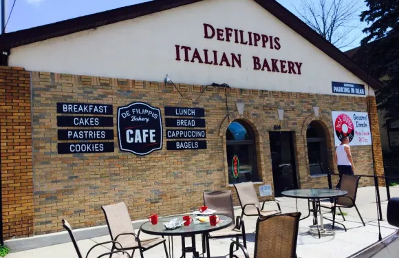 DeFilippis Bakery