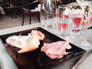 La Table de Guy