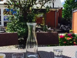 Cafe Frederiks Villa