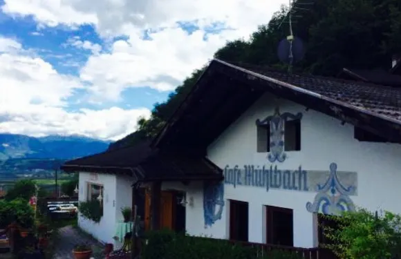 Muhlbach Pizzeria Cafe