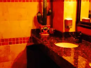 Mojave Cantina - Clawson