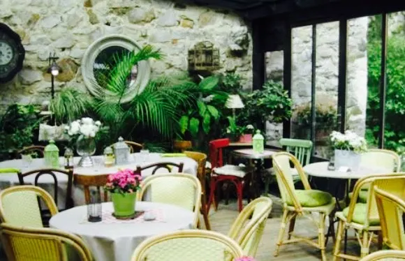 Les reveries dans la theiere