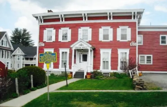 Union Hall Inn Restaurant