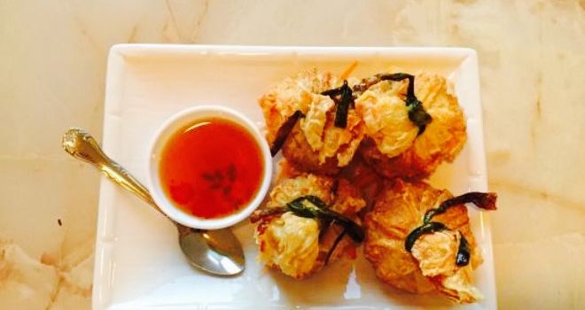 Green Papaya - Mariemont