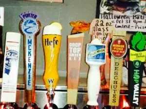Tj's Family Restaurant & Sports Bar