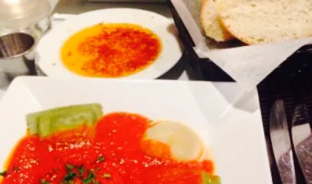 Sal's Famous Pizzeria