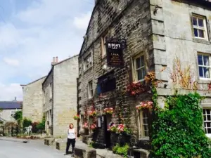 Royal Oak Inn
