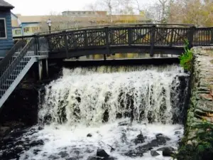 The Old Gristmill Tavern