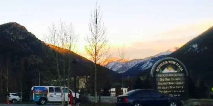 Dos Locos Mexican Restaurant and Cantina