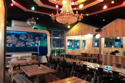 Grand Trailer Park Taverna