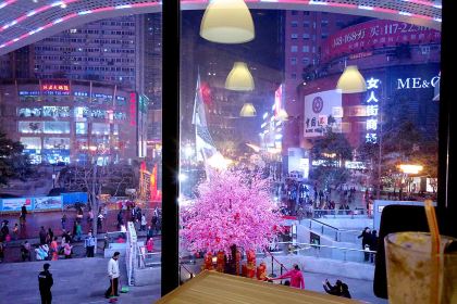 必胜客(融信店)