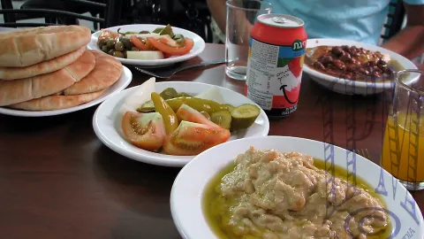 Hummus Said in อาเกร