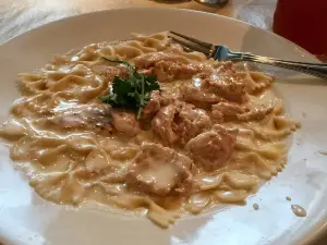 Carmine Jonestown Italian Restaurant & Pizzeria