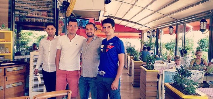 Komşuköy Mutfak & Kahve