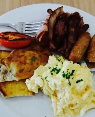 The Blackthorn Cafe
