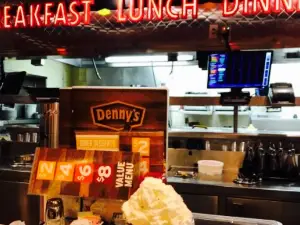 Denny's (W Mercury Blvd)
