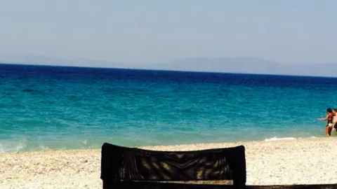 Line Creperie Beach Cafe in Vathi