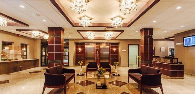Four Seasons Restaurant & Lounge