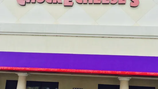 Chuck E. Cheese