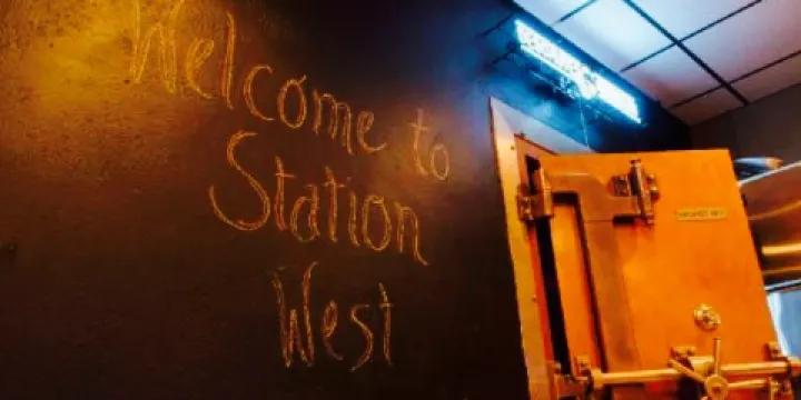 Station West Bar & Grill