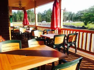 Beaux Daddy's Thunder Bay's Can-Indian Restobar
