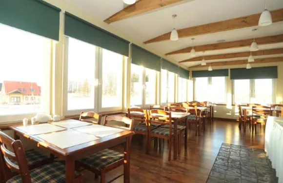 加萊里亞沛珀沃旅館