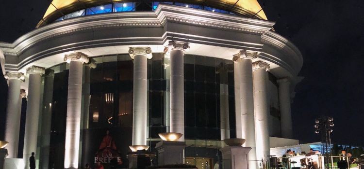 Sky Bar & Restaurant