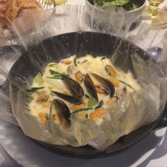 114 Faubourg User Photo