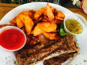Casiano's Chicken & Ribs