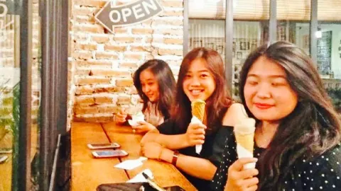 SUNNY'S GELATO FACTORY in Central Java