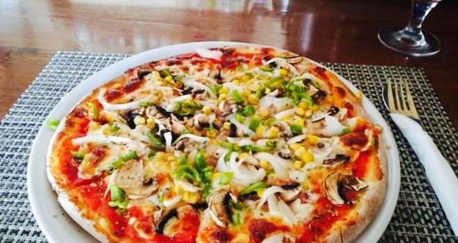 Pizzeria La Rustica
