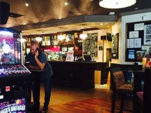 Squire Knott - JD Wetherspoon