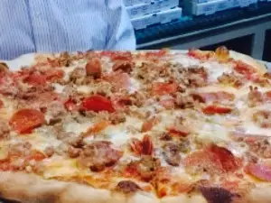 Grand Apizza Shoreline Inc